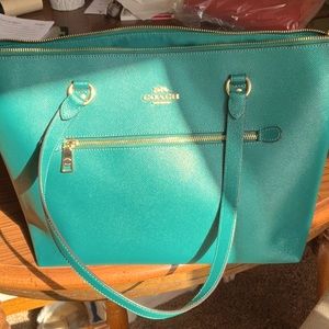 Coach tote, large purse, beautiful teal color, goldtone accent metal